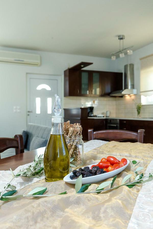 فيلا Sea Side House Rapanas فالاسارنا المظهر الخارجي الصورة